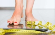 腹部脂肪这么难减，但这五个小技巧要坚持！